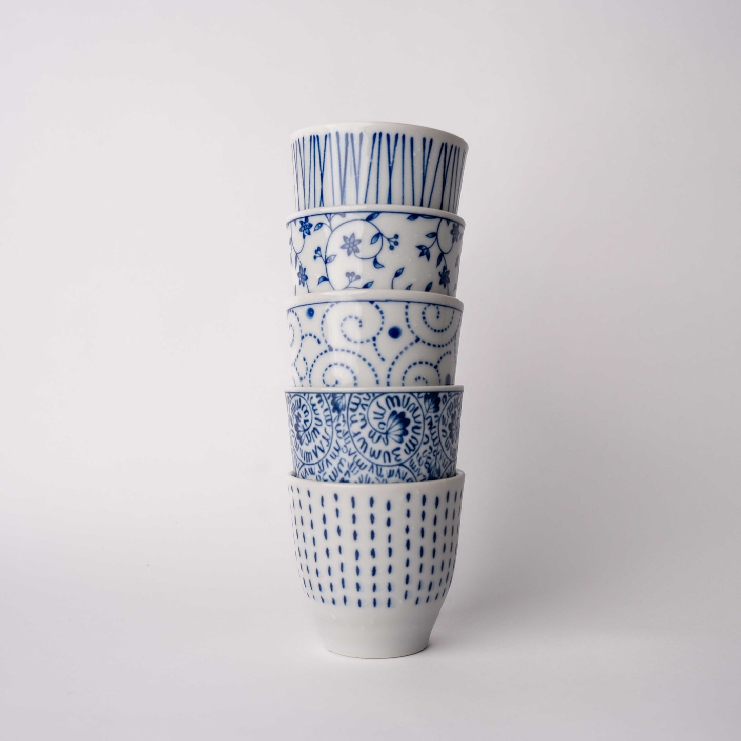 Cup Set 5pcs Indigo & White Designs